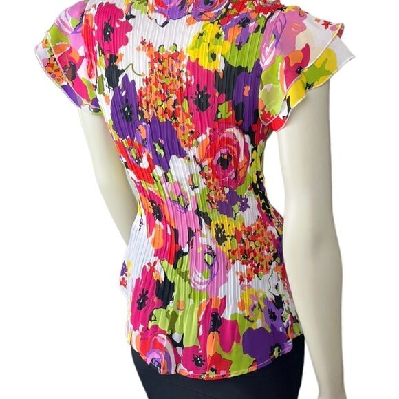 NWT Cathaya's Slimming S/S Blouse w/Colorful Floral Ruffles & Pleated Bodice SzM - Picture 3 of 15